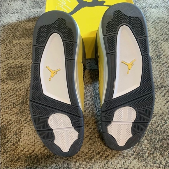Jordan lighting 4s - Picture 4 of 7